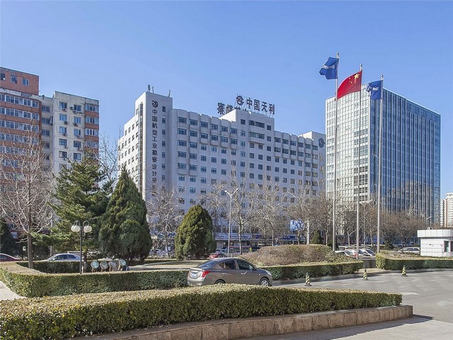 北京180吨履带吊租赁哪里便宜